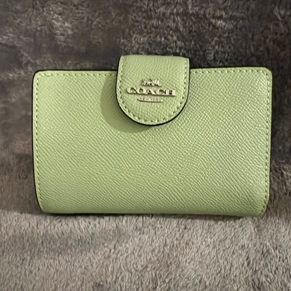 Textured Mint Green Wallet with Silver Accents